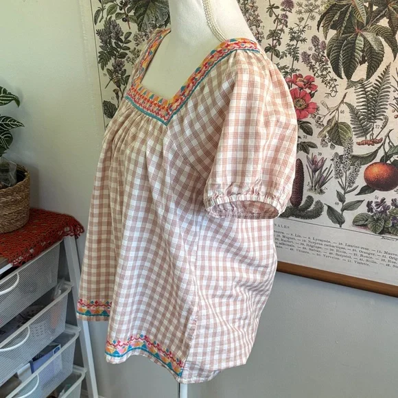 Savanna Jane Beige Gingham Embroidered Square-Neck Women's Top Medium - Picture 4 of 7